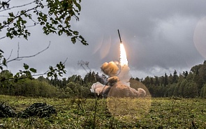 Конец ДРСМД: ракеты средней и меньшей дальности наземного базирования возвращаются в арсеналы великих держав