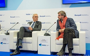 Фотогалерея: Дискуссия «Отношения России и НАТО: жирная точка или продолжение следует?» 