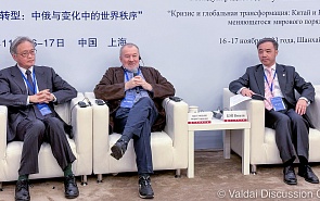 Фотогалерея: Российско-китайская конференция «Кризис и глобальная трансформация: Китай и Россия перед вызовами меняющегося мирового порядка». День второй