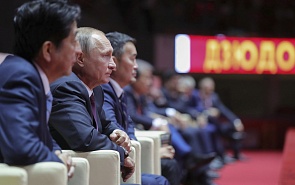 Американская глобализация отступает перед неоревизионистской мощью России и Китая